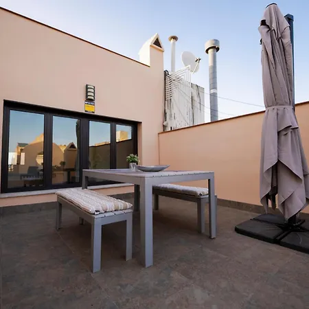 Atico Con Terraza En El Corazon De Barcelona Apartment Exterior photo