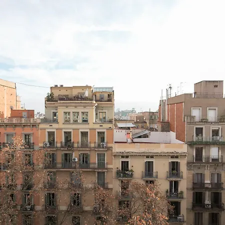 Atico Con Terraza En El Corazon De Barcelona Apartment Exterior photo