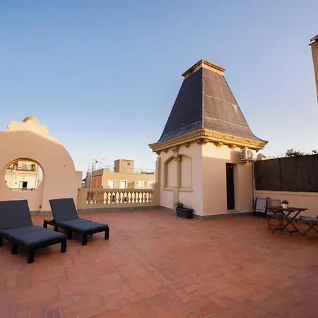 Atico Con Terraza En El Corazon De Barcelona Apartment Exterior photo